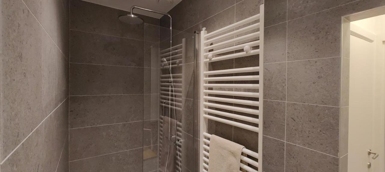 Centrum Luxe Appartement Ost 2 Plus 2 Ostend Luaran gambar